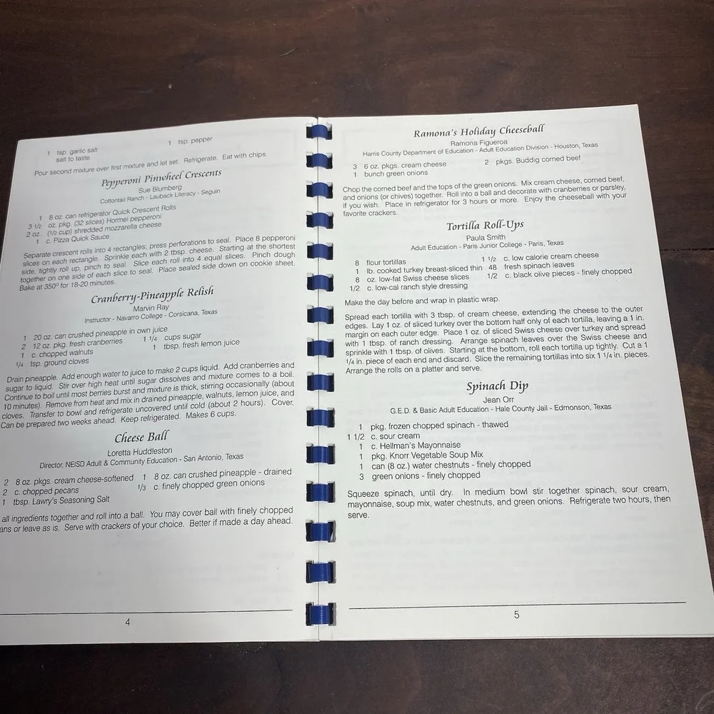 Authentic Texas Recipes Association for Literacy Regional Cookbook Comb Bound
